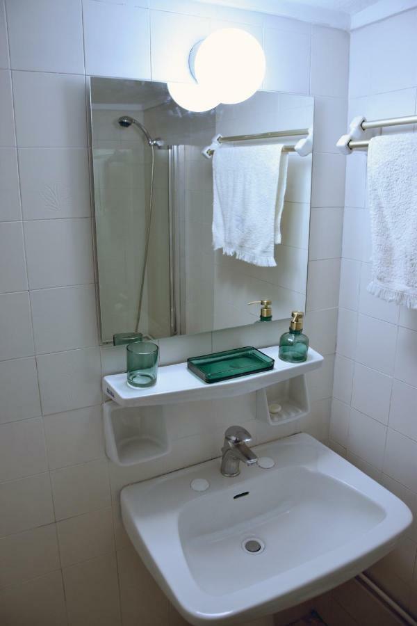 אתונה Elegant Coral Apartment מראה חיצוני תמונה